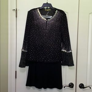 Donna Vinci Knit Suit $160